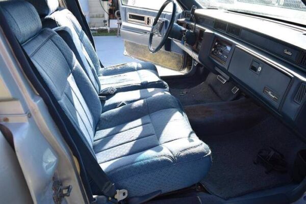 1991 cadillac fleetwood victoria s s 28