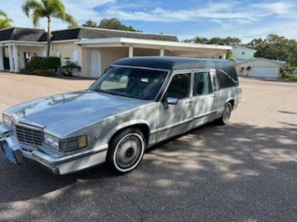 1991 cadillac fleetwood victoria s s 3