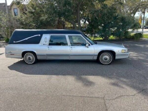 1991 cadillac fleetwood victoria s s