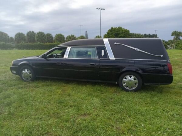 2000 cadillac deville professional eagle hearse 6