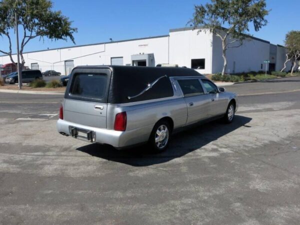 2005 cadillac deville 3