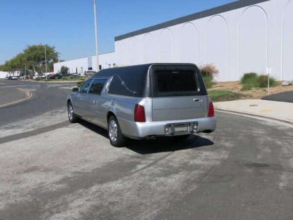 2005 cadillac deville 5