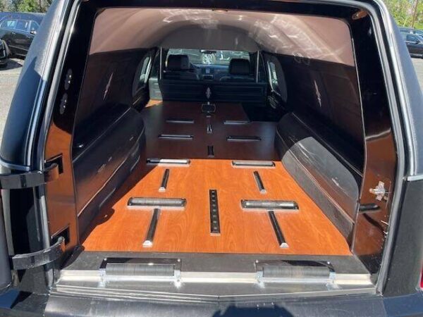 2007 cadillac hearse superior 6